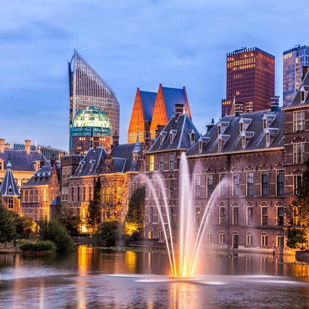 Verhuizen Den Haag met Passies Verhuizers.